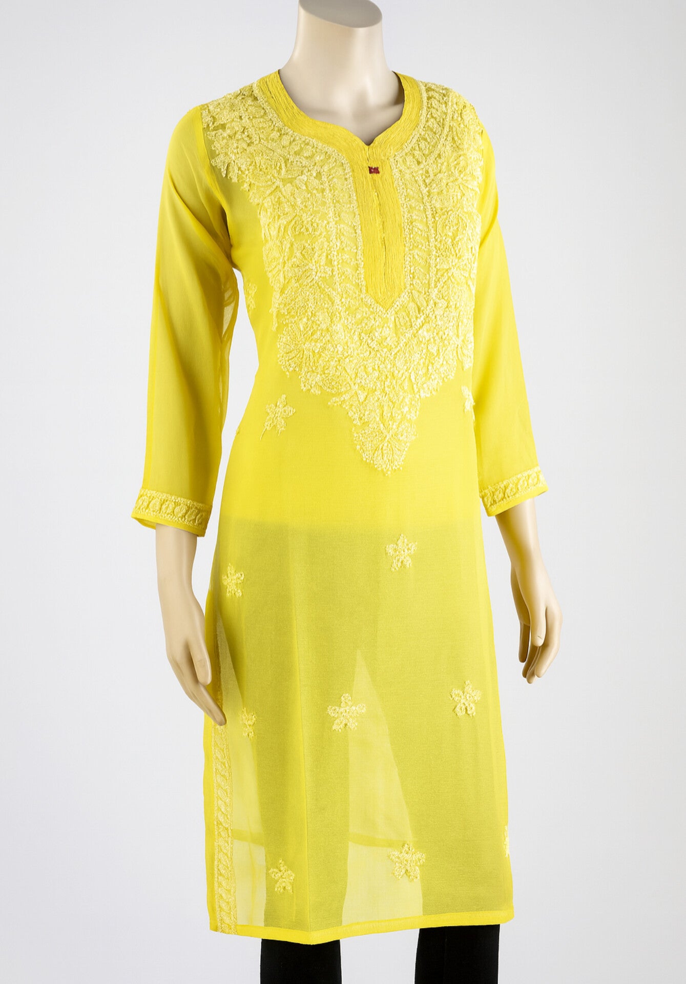 chikankari kurti