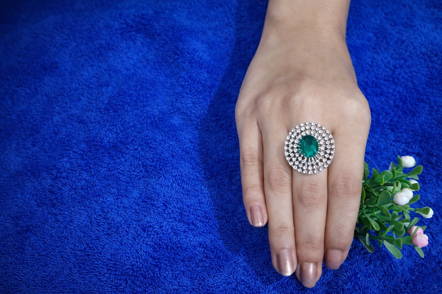 AD finger ring