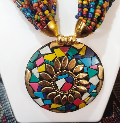 Beaded neckpiece