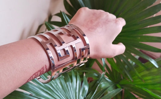 GeoLuxe Cuff – Modern Maze