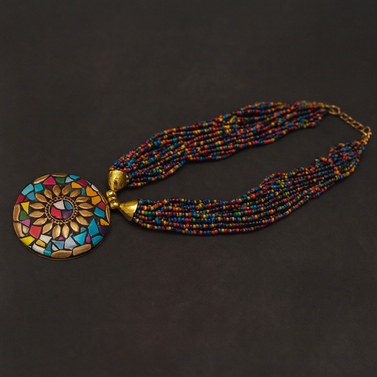 Beaded neckpiece